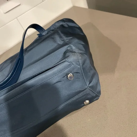 Tumi voyageur nylon tote bag - Picture 9 of 12